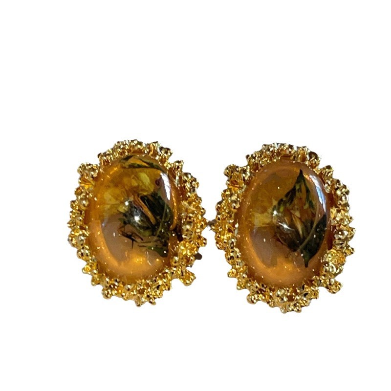 Exquisite Colored Dried Flower Amber Earrings Plated 18K Matte Gold Ear Accessories