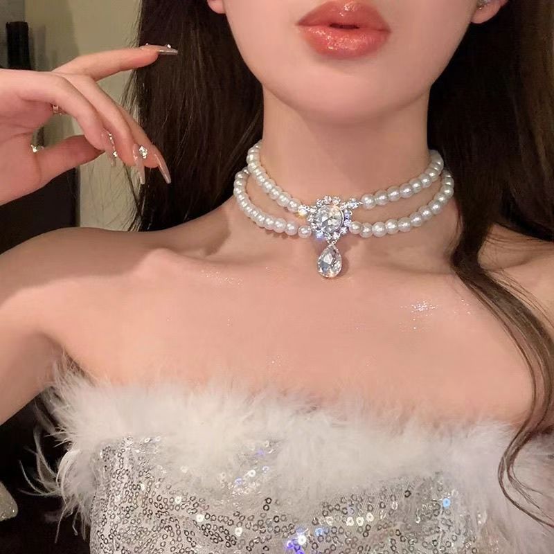 Pearl rhinestone water drop flower necklace collarbone chain niche evening dress necklace women