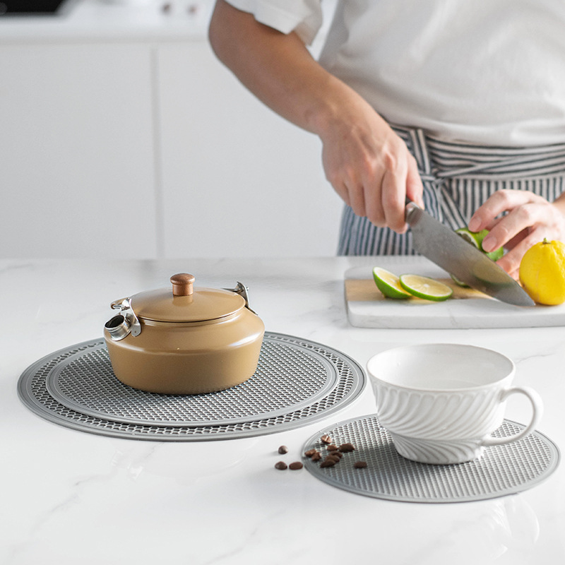Three Sizes Silicone Honeycomb Heat Mat Silicone Heat Insulation Pot Mat Household Heat Insulation Bowl Mat Large Pot Mat Cup Mat Plate Mat