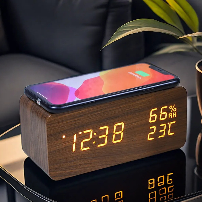 LED temperature and humidity wireless charging wooden clock, mobile phone wireless charging desktop silent electronic clock alarm clock