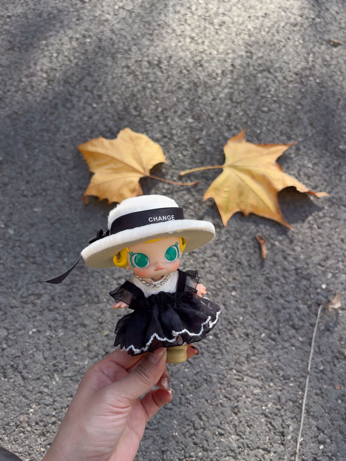 babymolly Active Winter Guide Doll Clothes Handmade Crochet Skirt Hairpin Set Clothes Handmade Doll Clothes bjd