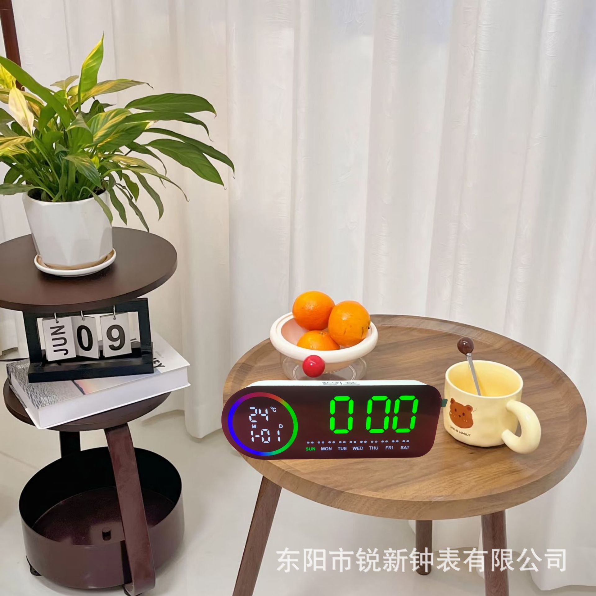 Aperture clock simple large screen LED electronic clock with date two groups alarm clock 2708