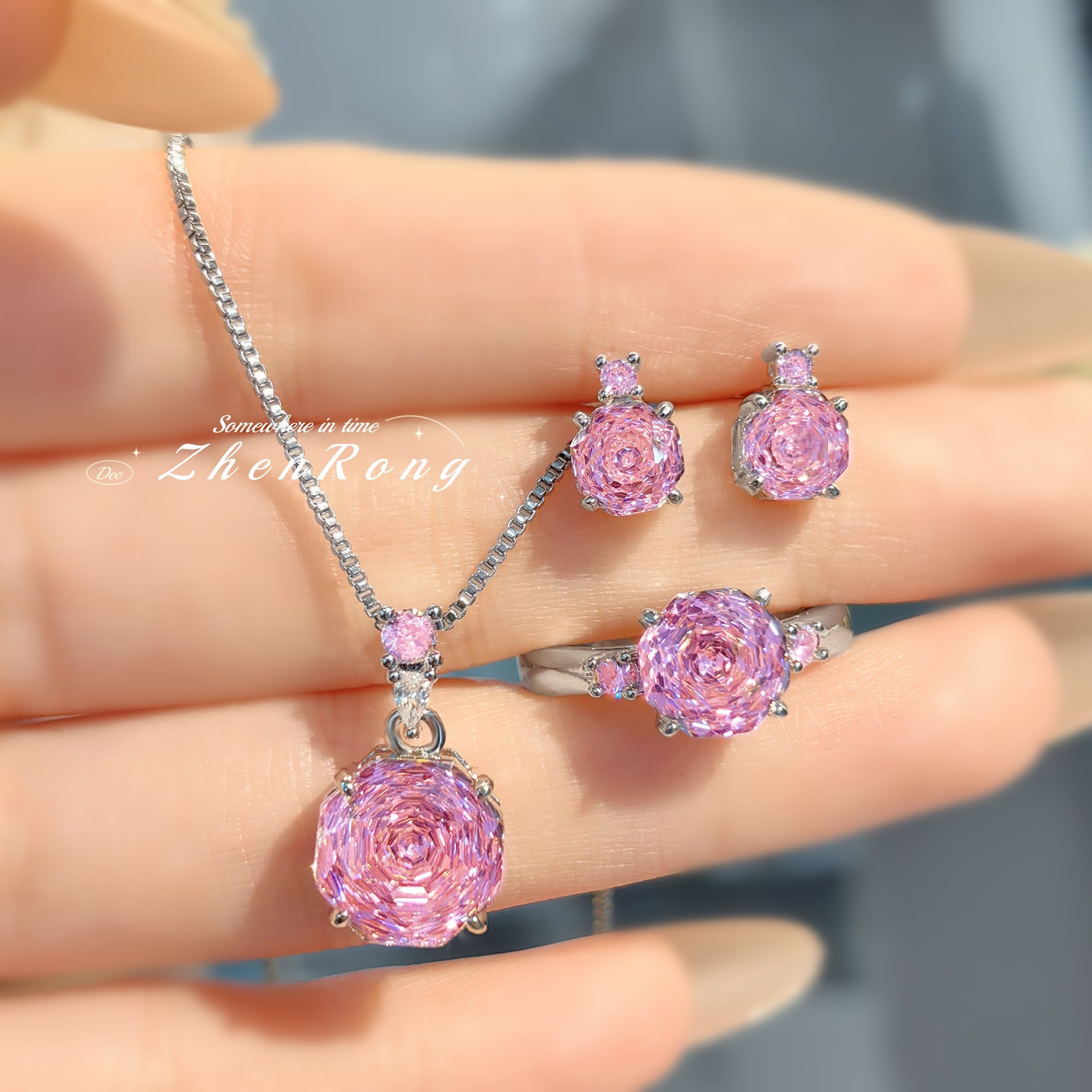 Octagonal millennium rose cut炫彩 necklace pendant inlaid with high carbon diamond Chinese red earrings color gem pink diamond ring women