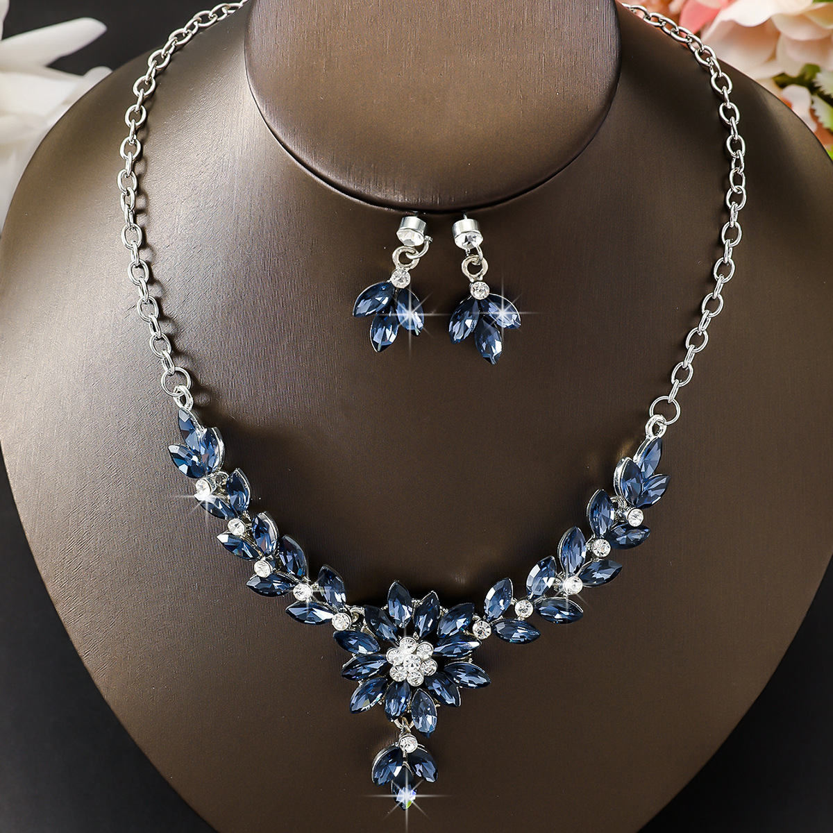 Bride Accessories Necklace Earrings Two-Piece Jewelry Set