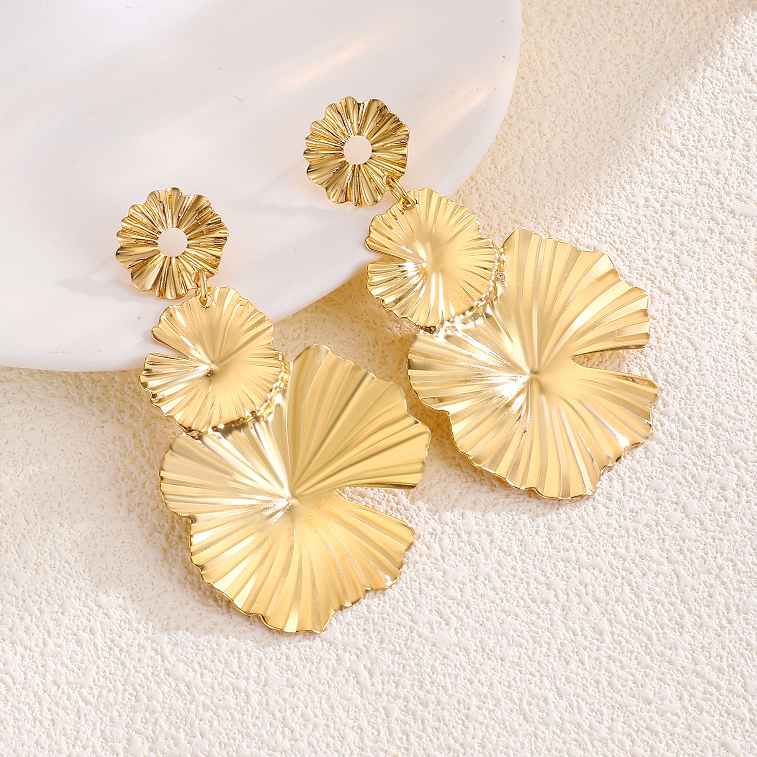 Windy Large Petal Long Earrings Matte Exaggerated Geometric Earrings Women