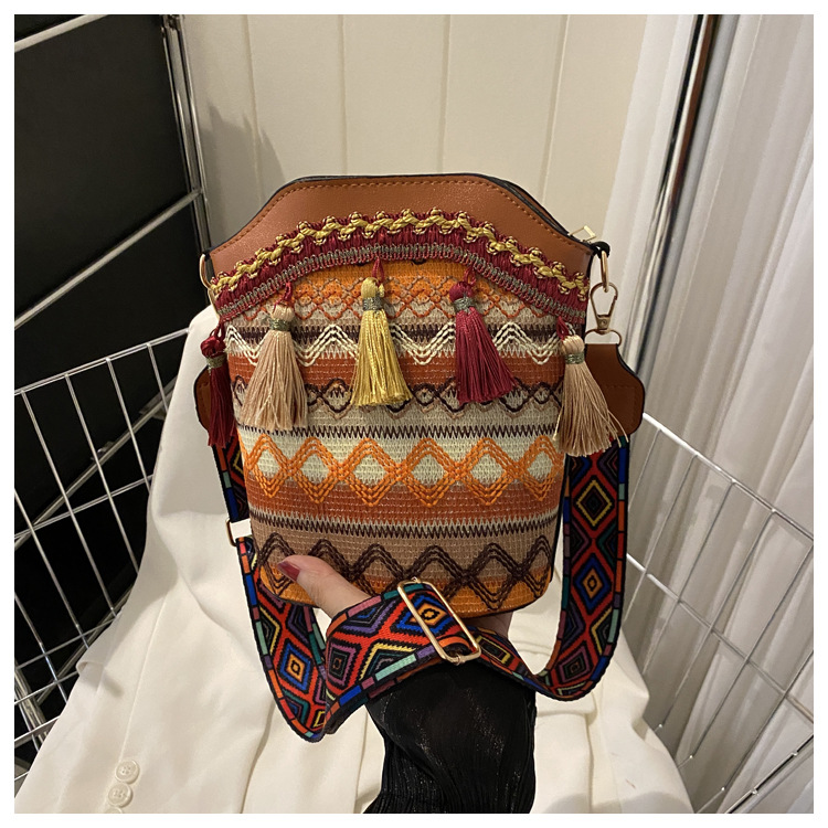 Ethnic Style Fringe Bucket Bag 2026 New Chinese Style Bag Woven Single Shoulder Crossbody Bag