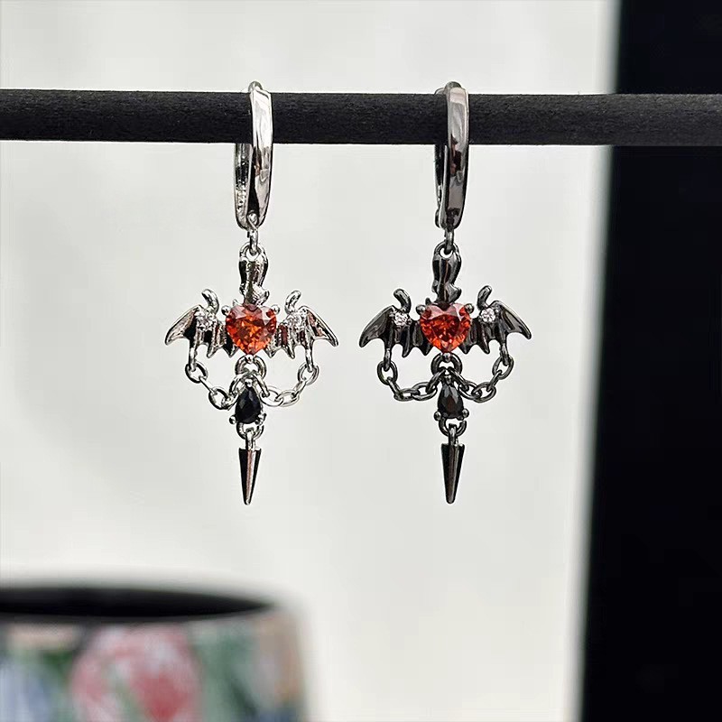 Gothic Demon Wing Pendant Earrings Unisex Ear Cuff Sweet Cool Ear Accessories