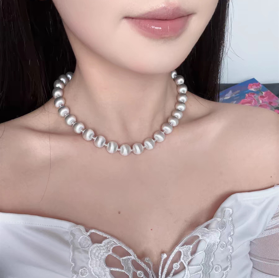 Heavy-duty brushed chain necklace for women bead bracelet matte bracelet sweater chain