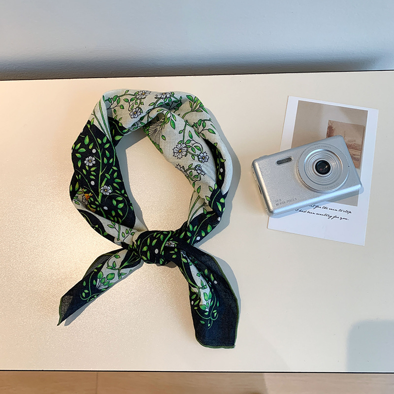 Self-retained soft square scarf with floral and polka dot cotton-linen decorative headscarf, fresh waist scarf