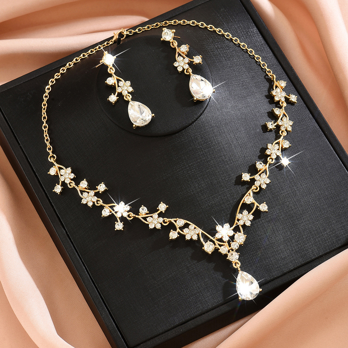 Jewelry Set Colorful Flower Teardrop Pendant Necklace Earrings Two-Piece Wedding Accessories