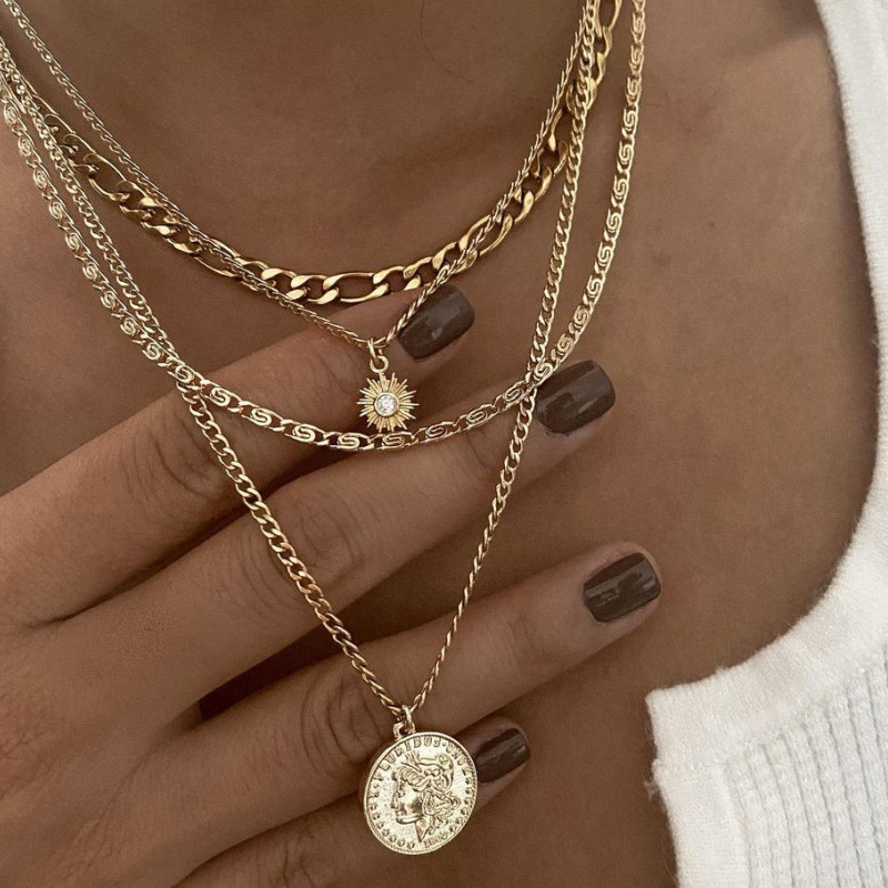 Multi-Layer Layered Gold Coin Necklace Medusa Head Coin Choker Hip Hop Style Necklace
