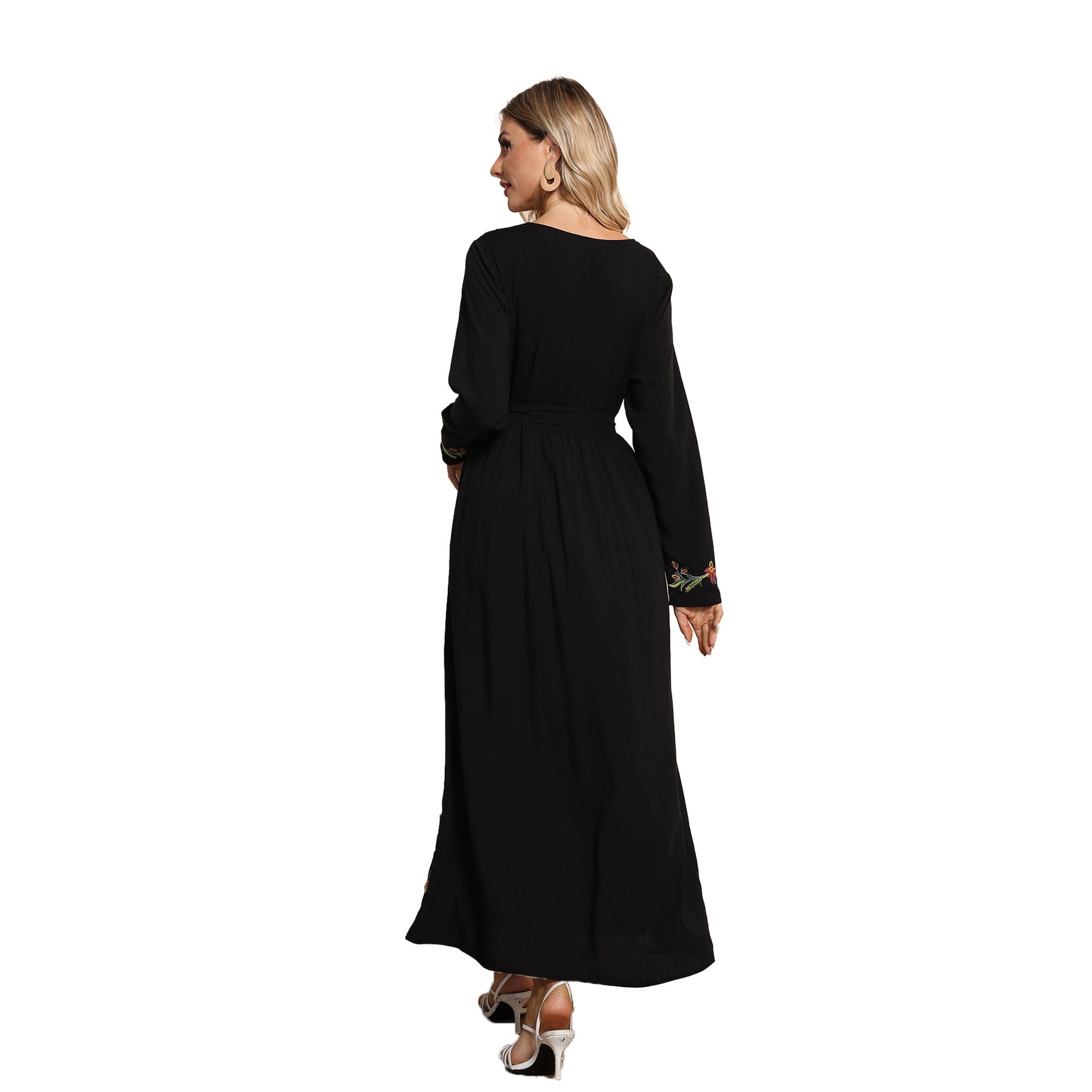 Embroidered dress women's independent station platform