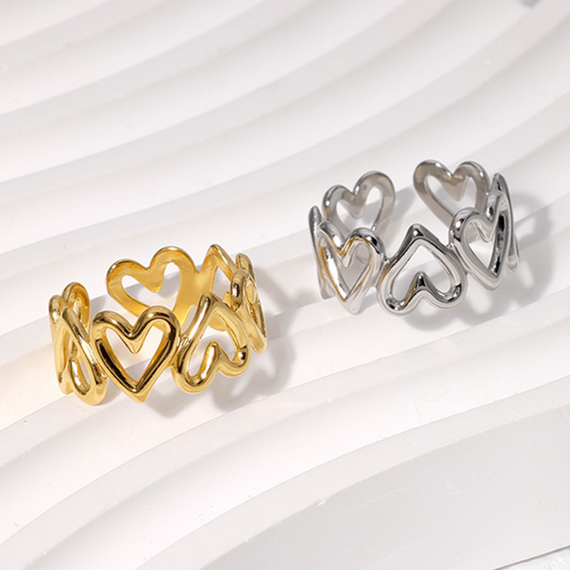 Simple heart-shaped titanium steel ring women 18K gold-plated niche stainless steel open ring