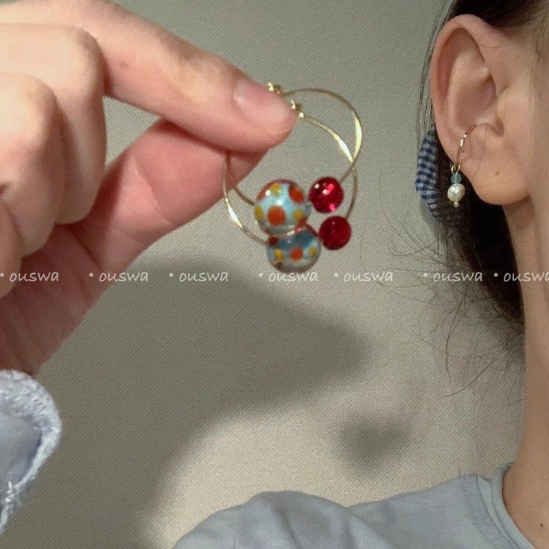 2025 Simple Dopamine Color Ball Ear Hoops for Women Niche Skin-Brightening Earrings