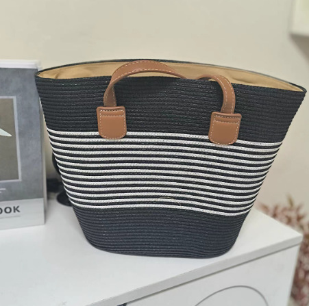Handmade straw bag women 2025 new large capacity woven handbag shoulder bag underarm bag beach bag