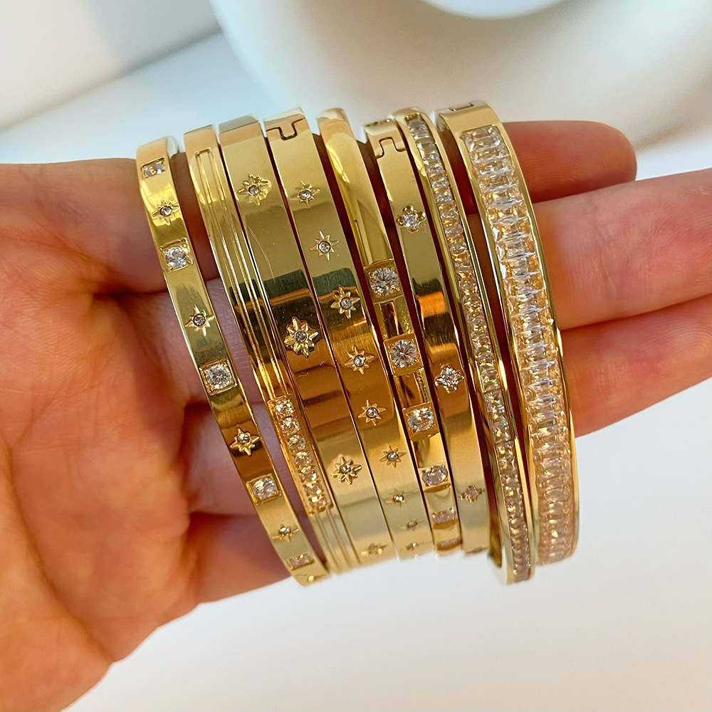 Titanium steel bracelet six-pointed star buckle bracelet women 18k gold plated stainless steel inlaid zircon ring