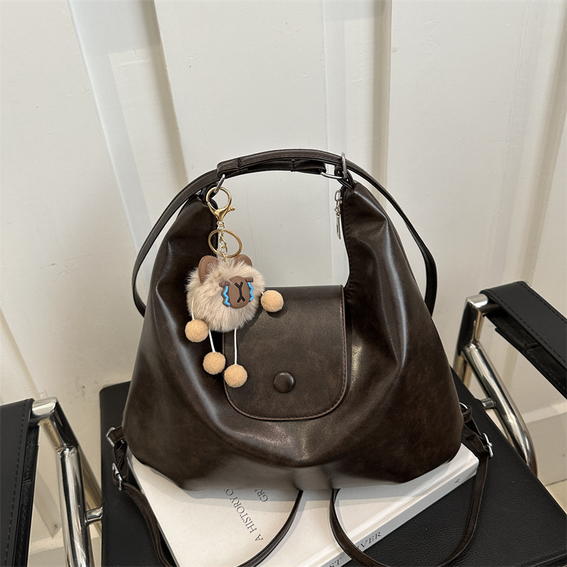 Autumn winter new large capacity shoulder bag 2026 casual new student class tote bag