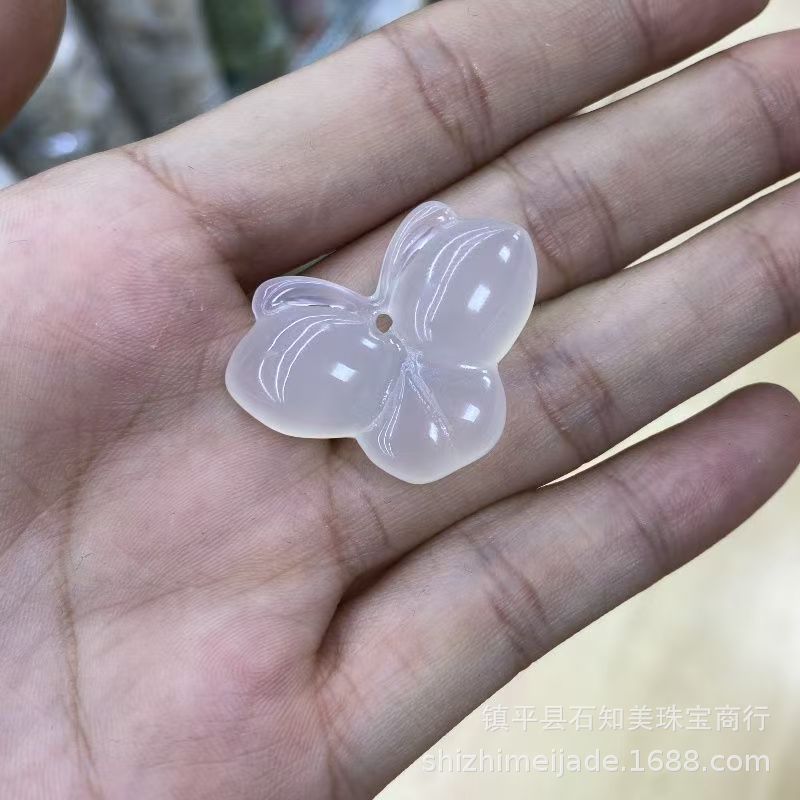 Ice Seed Chalcedony Auspicious Cloud Lock Pendant Couple Ruyi Lock Peace Lock Agate Jade Pendant Live Broadcast