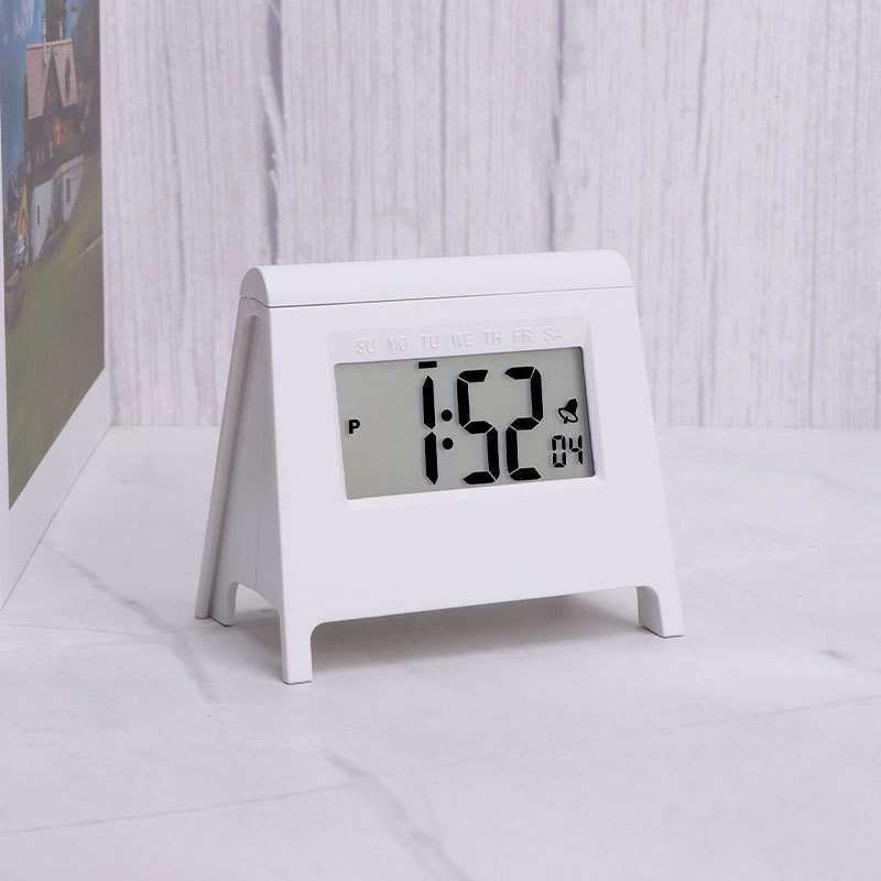 Electronic clock, student mini night light portable desktop decoration, cute and small dormitory clock