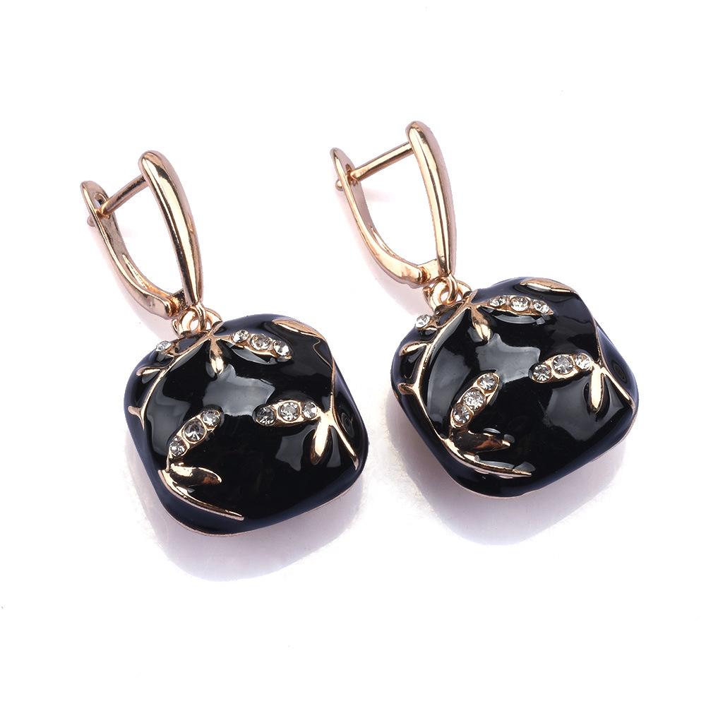 2023 summer new earrings alloy enamel earrings geometric niche accessories earrings