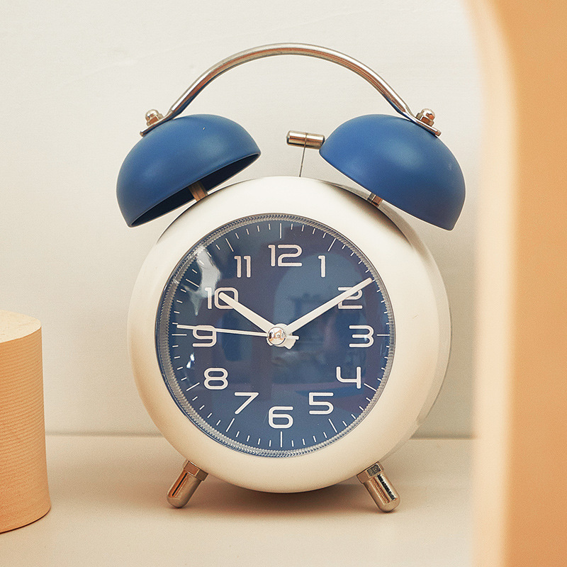 Large Alarm Clock Wake-up Student Children Mechanical Metal Bell Silent Night Light Bedroom Desktop Clock F18