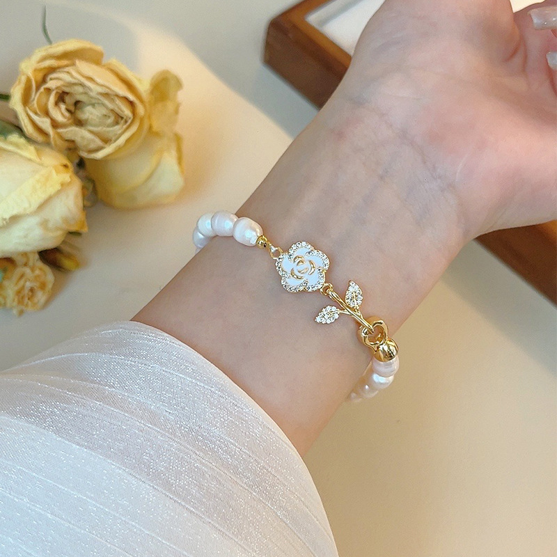 Zhuji natural freshwater pearl bracelet with exquisite camellia flower design, women's jewelry