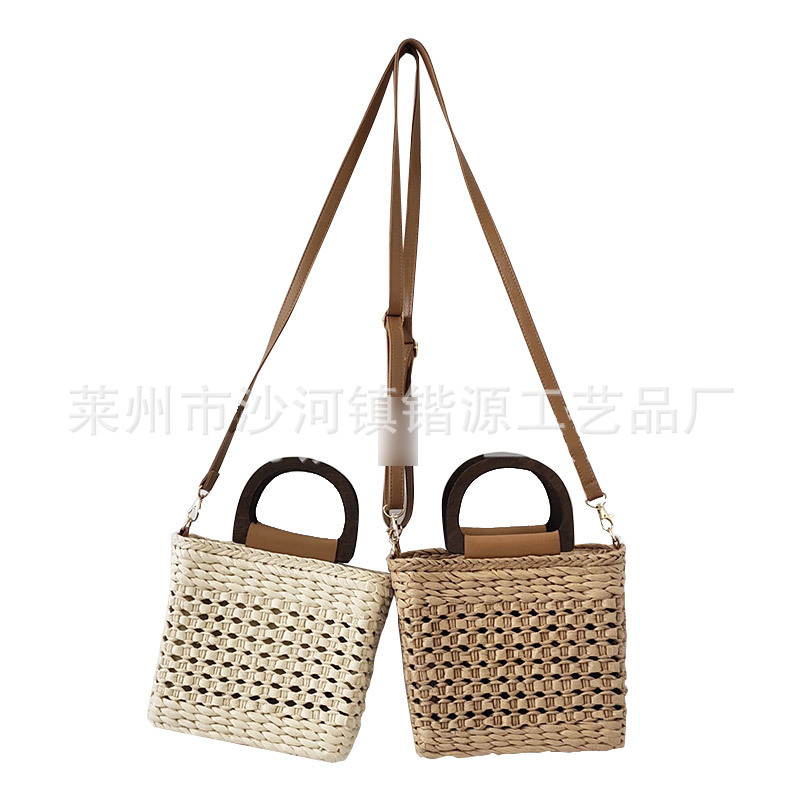 2026 bag women's shoulder bag crossbody bag handmade straw woven bag casual handbag small square bag street style