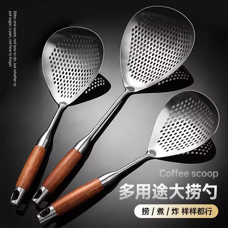 304 stainless steel large strainer for kitchen, noodle and dumpling scoop, wooden handle, pepper scoop, deep-fried, thickened long handle deep-fried large