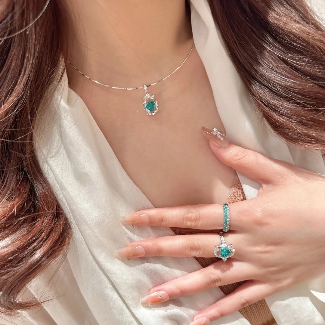 Love sealed dopamine pigeon blood ruby pendant necklace Paraiba pigeon egg ring women