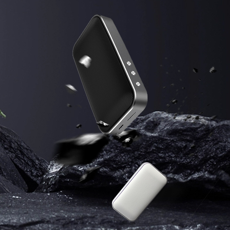 BT209 wireless outdoor portable ultra-thin Bluetooth speaker small steel cannon electronic gift mini pocket speaker