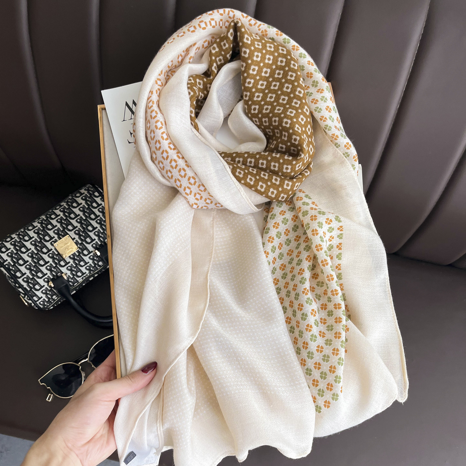 Scarf, thin gauze scarf, cotton-linen scarf for women, autumn and winter long gauze scarf, summer sunscreen shawl dual-use