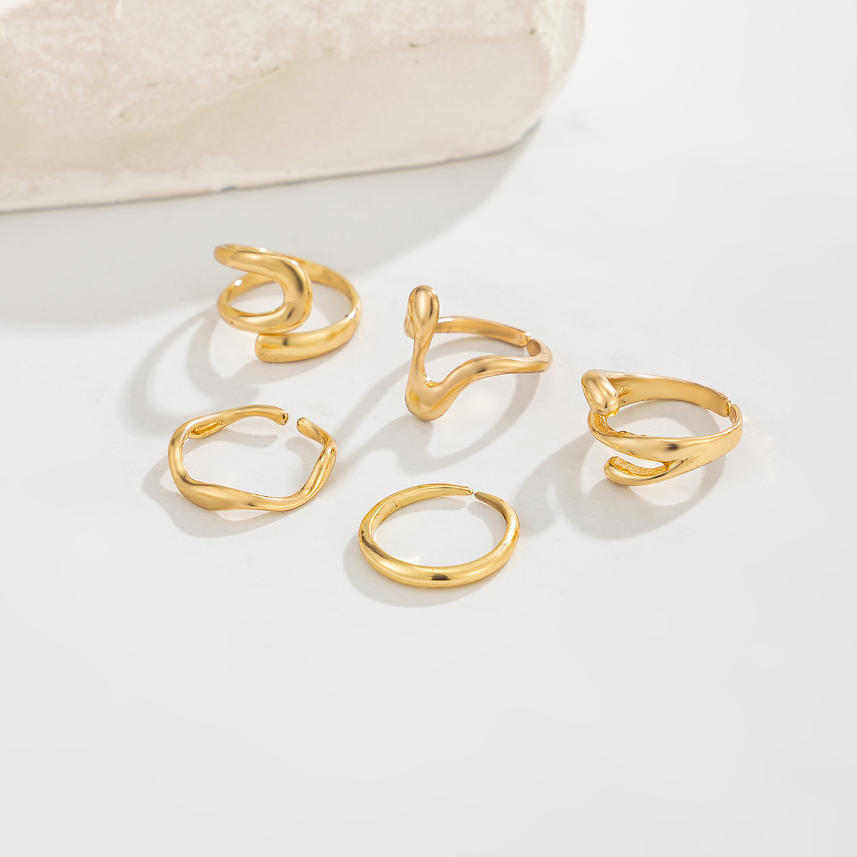 Irregular metal layered toe ring beach resort style open layered toe ring