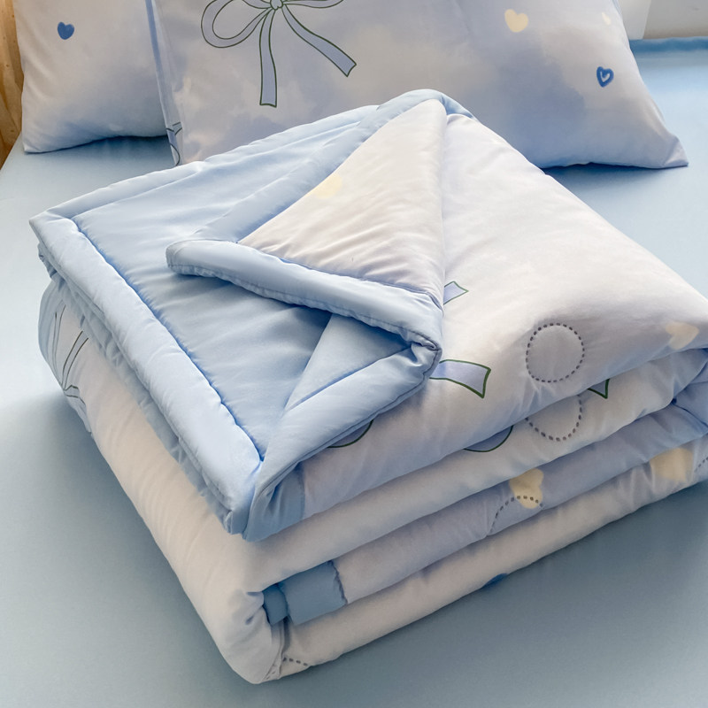 Ultra-cool summer quilt machine washable 2026 new summer air conditioner quilt summer thin quilt student single summer quilt