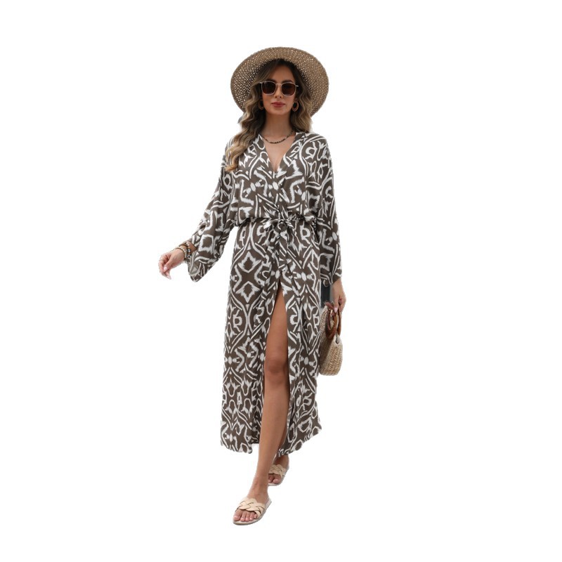 2025 New Beach Sun Protection Cardigan Women Vacation Printed Long Bikini Outer Swimsuit Cover Up