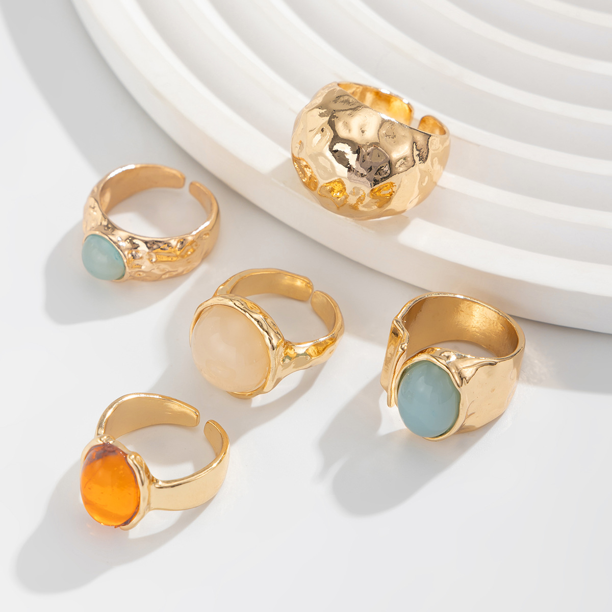 Jewelry sense inlaid acrylic ring irregular alloy ring new product
