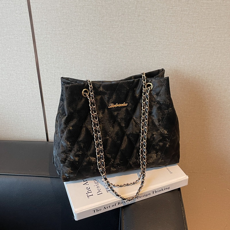 Women's Bags 2025 Autumn New Solid Color Design Daily Texture Casual Shoulder Diamond Grid Chain Bags