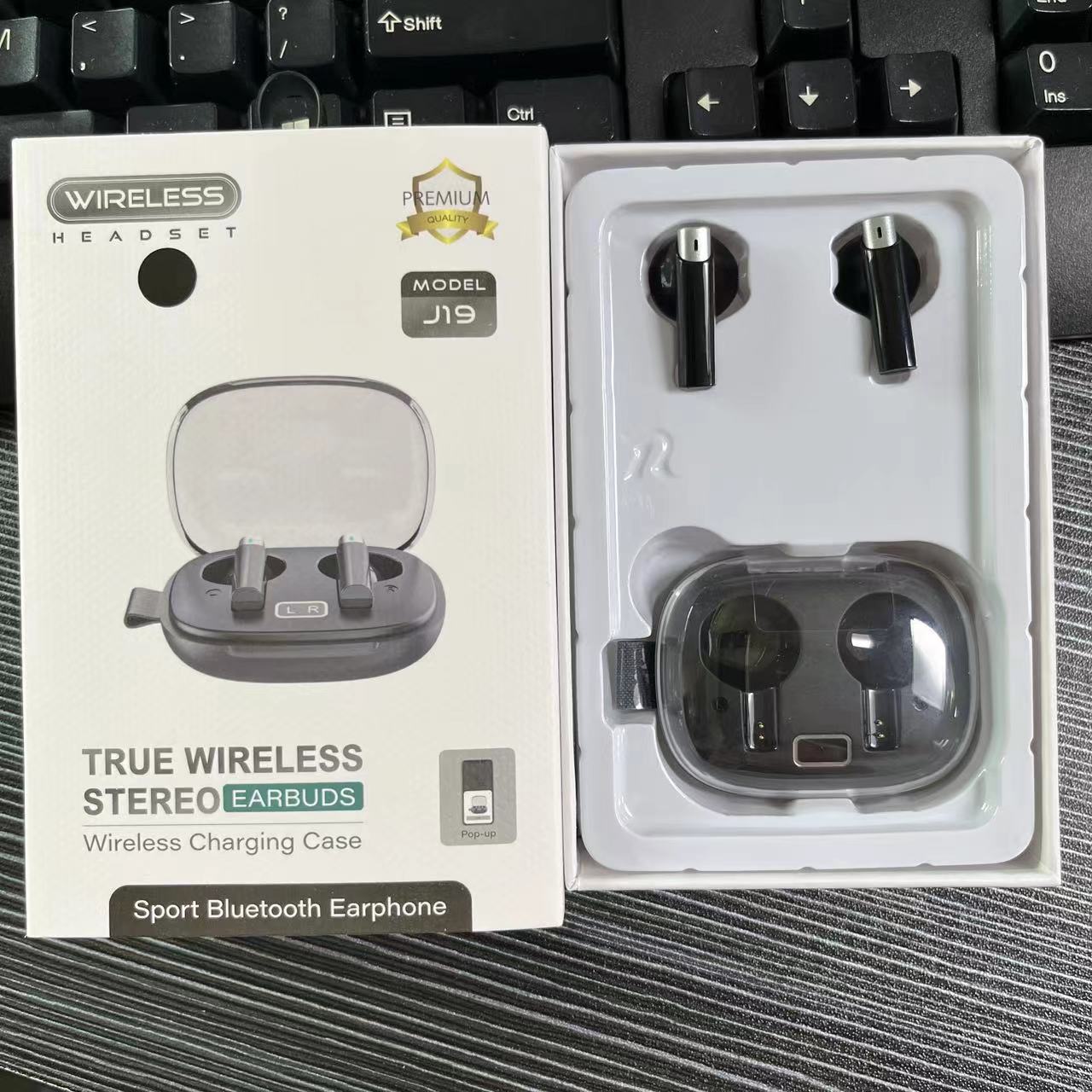 J8 Bluetooth earphone J series wireless earphone J5 HD sound quality digital display J23 transparent case J38 couple J15