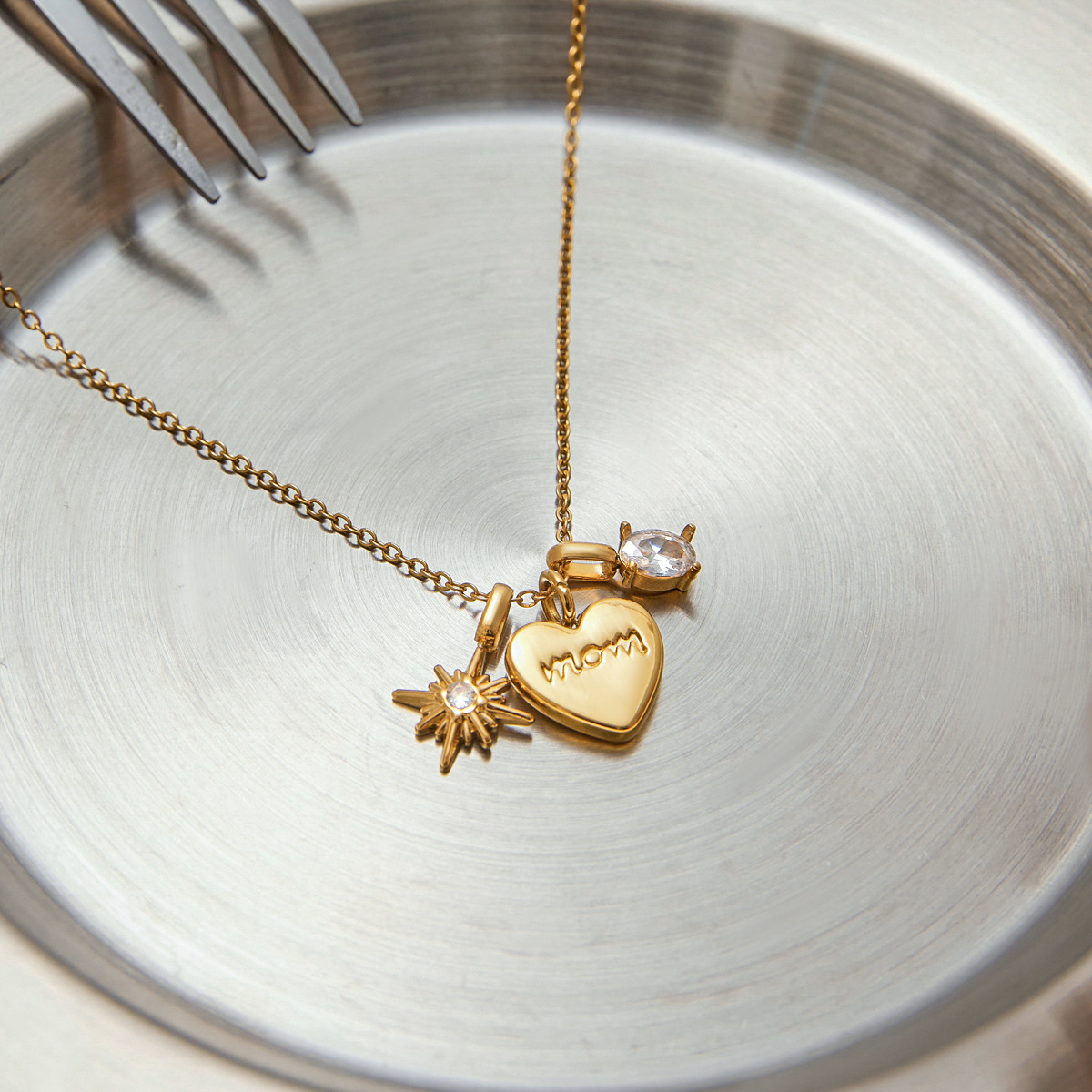 Jieding titanium steel niche necklace accessories women zircon pendant stainless steel accessories