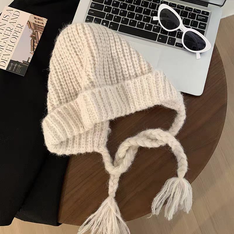 Custom autumn and winter new solid color knitted hat women warm face-showing small knitted hat