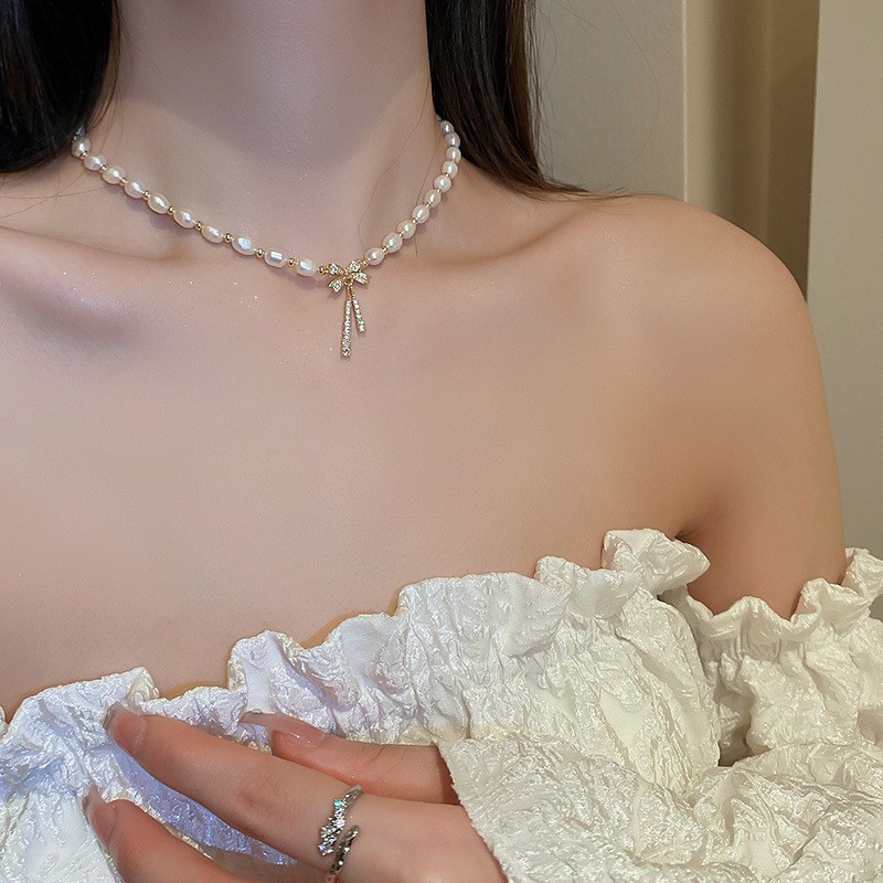 Natural Freshwater Pearl Necklace Women Baroque Collarbone Chain 14K Gold Plated Necklace Sweater Chain