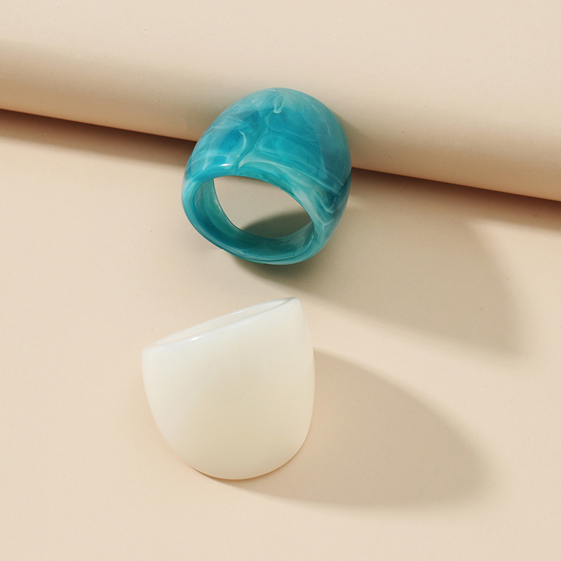 High-quality simple acetate acrylic contrasting color 2-piece ring set exaggerated set