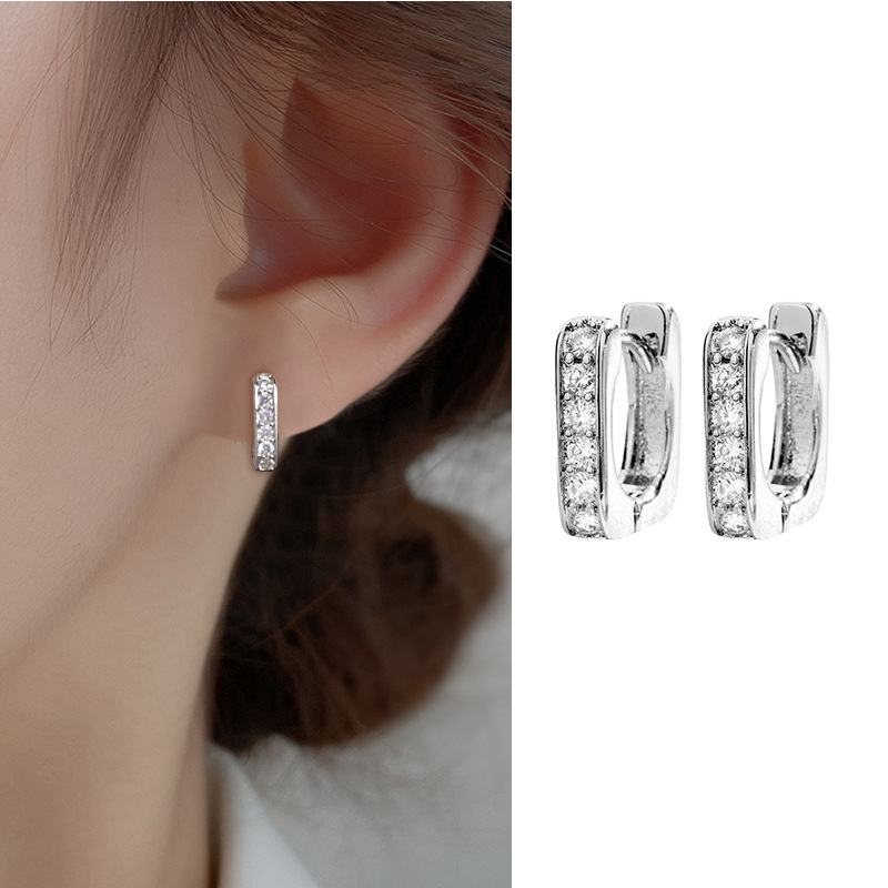 Unisex Rhinestone Ear Cuff for Men Small Ear Cartilage Cuff for Women Healing Ear Hole Wind Earring Simple