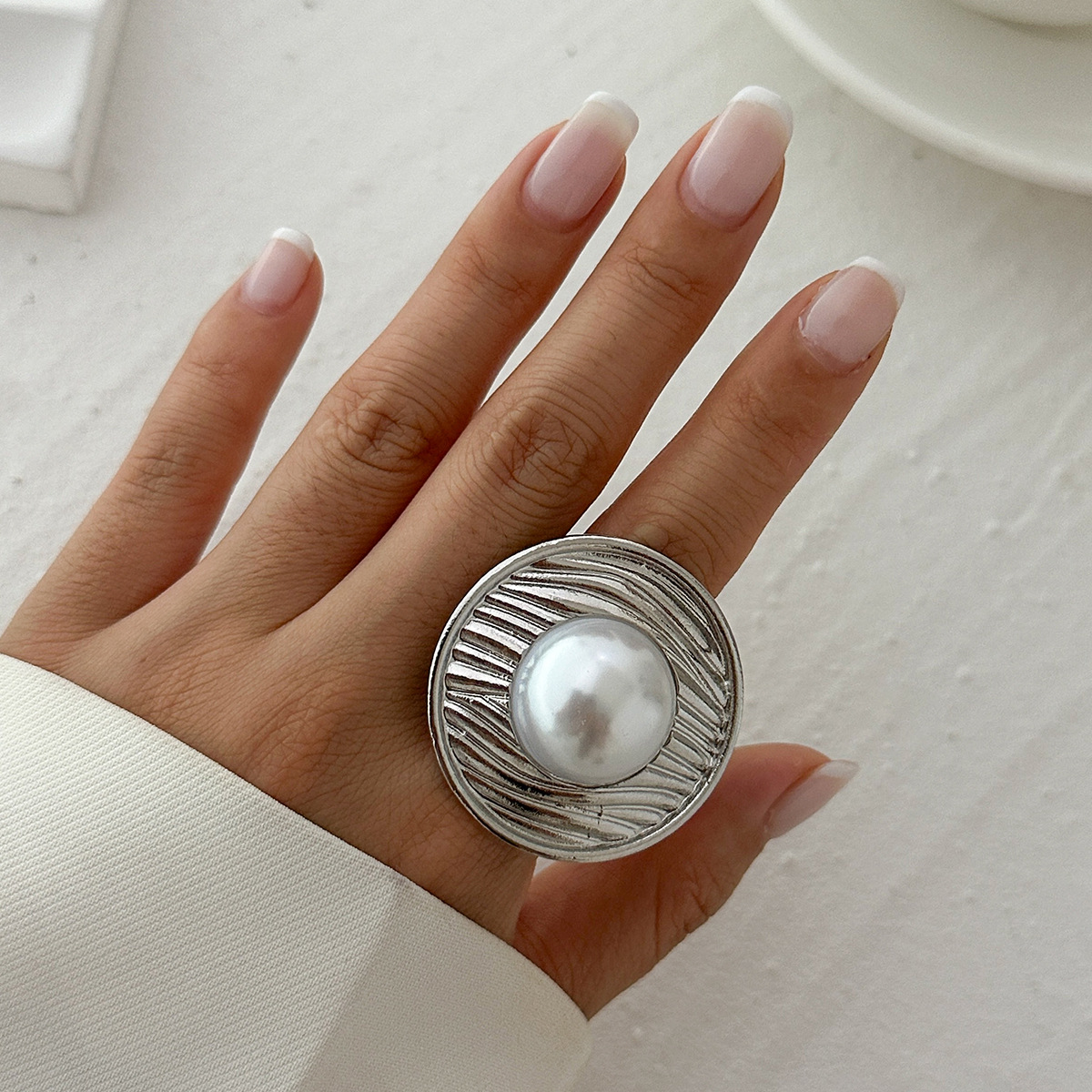 Jewelry irregular hollow wrapped jewelry faux pearl ring niche alloy open