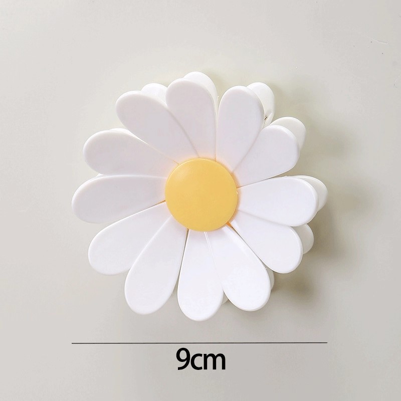 New magnetic daisy seal clip three-dimensional petal sealed food bag clip anti-can be used as refrigerator magnet