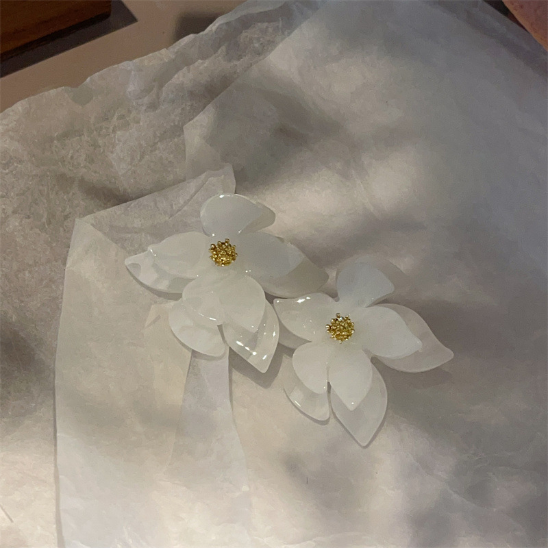 E2009白色花朵