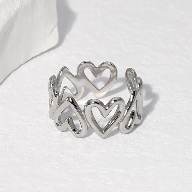 Simple heart-shaped titanium steel ring women 18K gold-plated niche stainless steel open ring