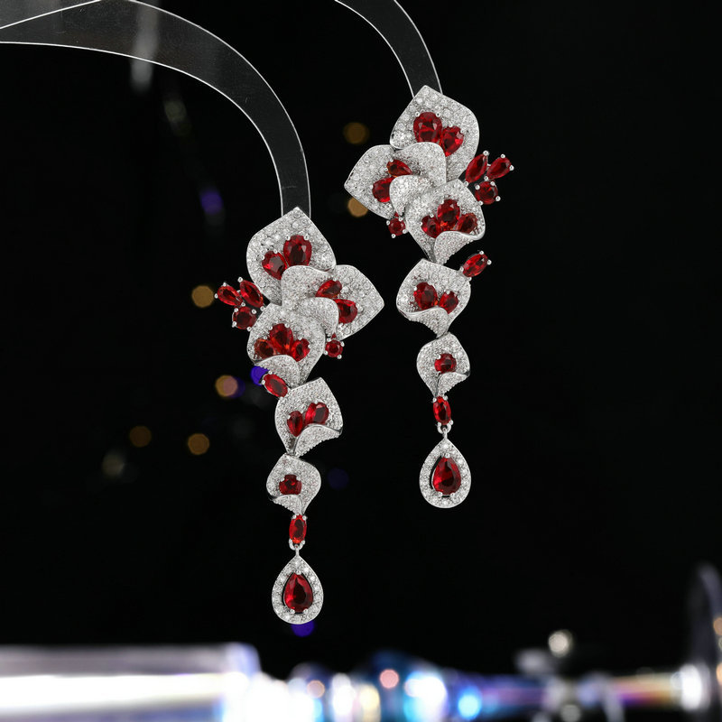 Heavy Craft Earrings Dress Matching Petal Long Elegant Flower Zircon Earrings