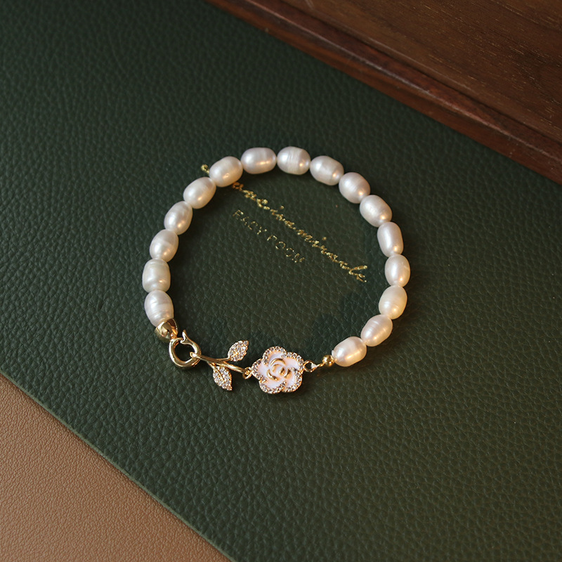 Zhuji natural freshwater pearl bracelet with exquisite camellia flower design, women's jewelry