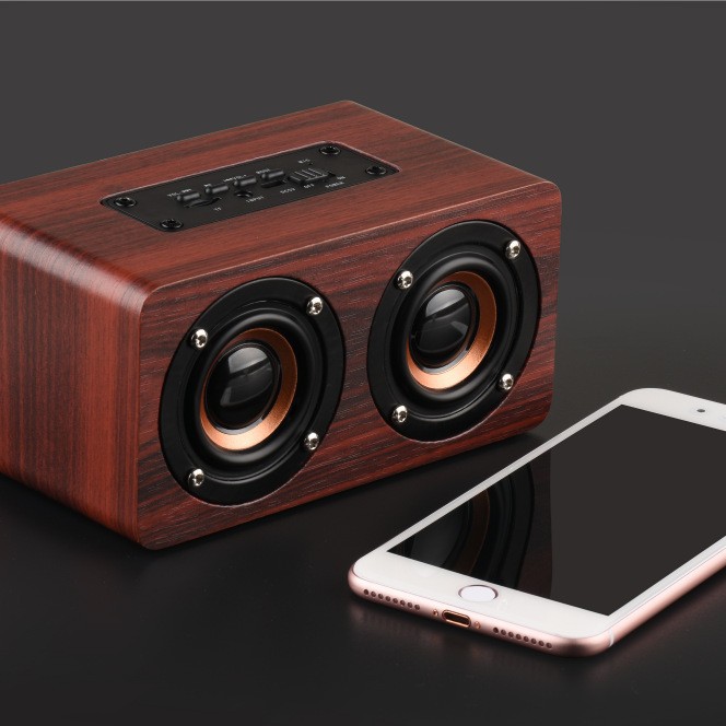 New wooden Bluetooth speaker multifunctional FM radio card speaker hands-free calling