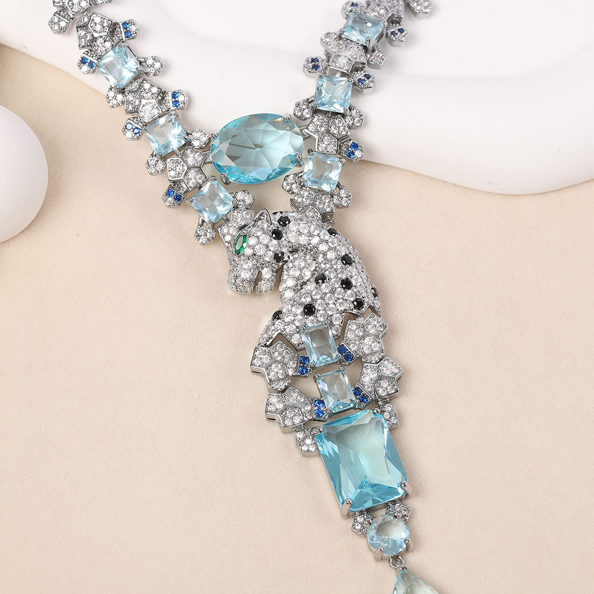 Leopard design necklace daily matching accessories micro-set zircon